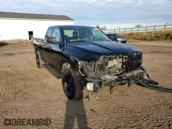 2018 Ram 1500 Express with VIN 1C6RR7FT7JS328732, listed as a Copart auction lot 82295085 with 151,961 mi miles and Clean title. Bid and sale history available at DreamBid. Image 14.