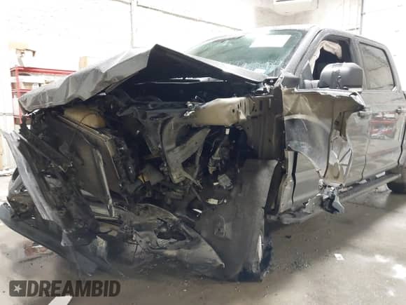 2018 Ford F-150 XLT z VIN 1FTEW1EP2JFD27417, wystawiony jako IAAI lot #43161869 z przebiegiem 93 300 mil mil oraz . Historia ofert i sprzedaży dostępna na DreamBid. Obrazek 6.