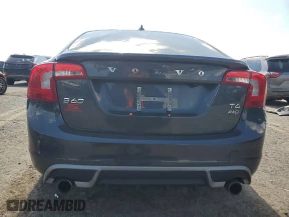 2013 Volvo S60 T6 R-Design Platinum с VIN YV1902FH2D2174043, выставлен на аукционе Copart как лот 64599995 с пробегом 161 918 миль миль и Списание • Salvage title. История ставок и продаж доступна на DreamBid. Изображение 6.