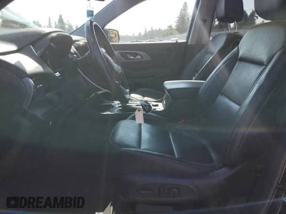 2019 Chevrolet Traverse Premier с VIN 1GNEVKKW7KJ193756, выставлен на аукционе Copart как лот 81238615 с пробегом 81 705 миль миль и Списание • Salvage title. История ставок и продаж доступна на DreamBid. Изображение 7.