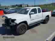 2016 Toyota Tacoma SR с VIN 5TFSX5EN5GX045748, выставлен на аукционе IAAI как лот 41987259 с пробегом 117 450 миль миль и . История ставок и продаж доступна на DreamBid. Изображение 2.