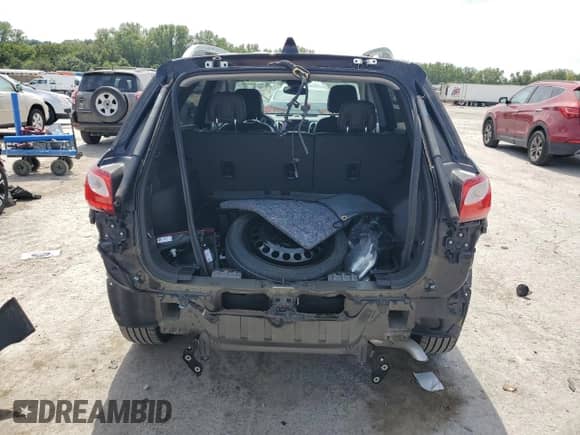 2020 Chevrolet Equinox Premier with VIN 2GNAXNEV8L6161331, listed as a Copart auction lot 70829655 with 30,040 mi miles and Salvage title. Bid and sale history available at DreamBid. Image 6.