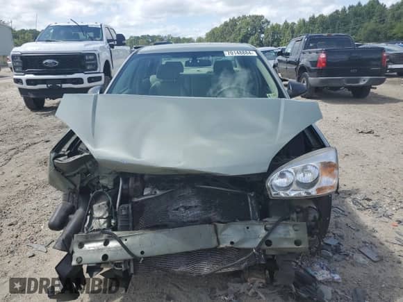 2005 Chevrolet Malibu LT z VIN 1G1ZU54875F107827, wystawiony jako Copart lot #70148884 z przebiegiem 81 416 mil mil oraz Szkoda całkowita • Salvage title. Historia ofert i sprzedaży dostępna na DreamBid. Obrazek 5.