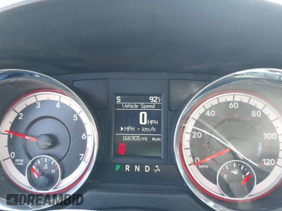 2017 Dodge Grand Caravan GT z VIN 2C4RDGEG3HR639114, wystawiony jako IAAI lot #43288589 z przebiegiem 166 905 mil mil oraz . Historia ofert i sprzedaży dostępna na DreamBid. Obrazek 7.