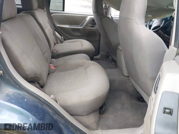 2004 Jeep Grand Cherokee Laredo with VIN 1J4GX48S34C213420, listed as a IAAI auction lot 42221769 with 194,163 mi miles and . Bid and sale history available at DreamBid. Image 8.