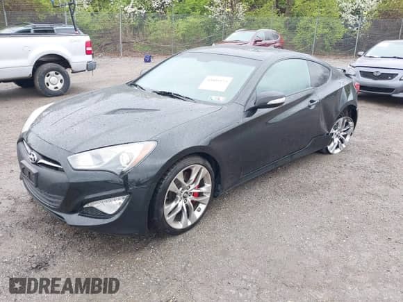 2016 Hyundai Genesis Coupe R-Spec с VIN KMHHU6KJ9GU132432, выставлен на аукционе IAAI как лот 42009573 с пробегом 63 267 миль миль и . История ставок и продаж доступна на DreamBid. Изображение 18.