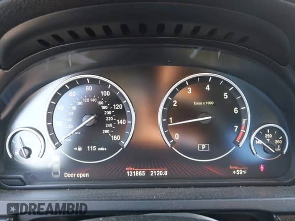 2010 BMW 7 Series 750Li с VIN WBAKB8C58ACY63604, выставлен на аукционе IAAI как лот 41986270 с пробегом 131 865 миль миль и . История ставок и продаж доступна на DreamBid. Изображение 7.