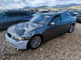 2007 BMW 7 Series 750Li with VIN WBAHN83567DT67589, listed as a Copart auction lot 56986425 with 122,100 mi miles and Salvage title. Bid and sale history available at DreamBid. Image 1.