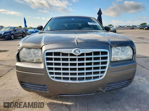 2009 Chrysler 300 LX with VIN 2C3LA43D49H641732, listed as a Copart auction lot 81342015 with 148,830 mi miles and Salvage title. Bid and sale history available at DreamBid. Image 5.