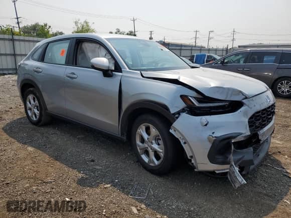 2025 Honda HR-V LX с VIN 3CZRZ2H33SM767715, выставлен на аукционе Copart как лот 67289715 с пробегом 2 600 миль миль и Списание • Salvage title. История ставок и продаж доступна на DreamBid. Изображение 4.