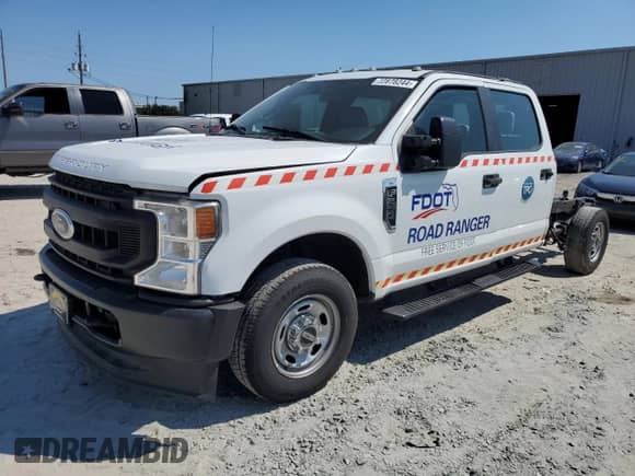 2021 Ford F-250 XL с VIN 1FD7W2A67MEC18050, выставлен на аукционе Copart как лот 72878244 с пробегом 580 056 миль миль и На запчасти • Non repairable. История ставок и продаж доступна на DreamBid. Изображение 1.