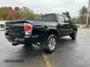 2017 Toyota Tacoma Limited with VIN 3TMGZ5AN1HM076847, listed as a Copart auction lot 90890025 with 157,366 mi miles and Clean title. Bid and sale history available at DreamBid. Image 3.