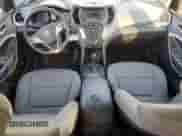 2015 Hyundai Santa Fe z VIN 5XYZUDLB1FG267845, wystawiony jako Copart lot #85103835 z przebiegiem 130 387 mil mil oraz Szkoda całkowita • Salvage title. Historia ofert i sprzedaży dostępna na DreamBid. Obrazek 8.