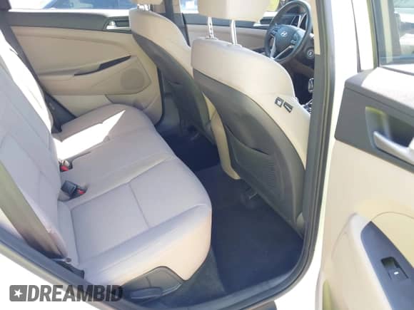 2021 Hyundai Tucson SE with VIN KM8J23A41MU318897, listed as a IAAI auction lot 43233832 with 112,924 mi miles and . Bid and sale history available at DreamBid. Image 8.