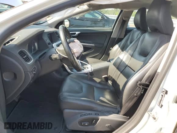 2015 Volvo S60 T5 Drive-E Premier with VIN YV126MFK1F1361158, listed as a Copart auction lot 66033065 with 82,623 mi miles and Clean title. Bid and sale history available at DreamBid. Image 7.