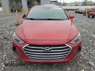 2017 Hyundai Elantra SE z VIN 5NPD74LF9HH082099, wystawiony jako Copart lot #85729725 z przebiegiem 121 061 mil mil oraz Czysty tytuł • Clean title. Historia ofert i sprzedaży dostępna na DreamBid. Obrazek 5.