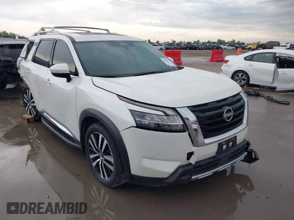 2023 Nissan Pathfinder Platinum с VIN 5N1DR3DK3PC204722, выставлен на аукционе IAAI как лот 42470415 с пробегом 22 304 миль миль и . История ставок и продаж доступна на DreamBid. Изображение 1.