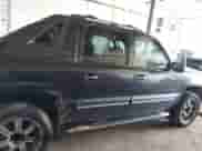 2004 Chevrolet Avalanche Z71 с VIN 3GNEK12T64G116325, выставлен на аукционе IAAI как лот 42399291 с пробегом 263 584 миль миль и . История ставок и продаж доступна на DreamBid. Изображение 13.