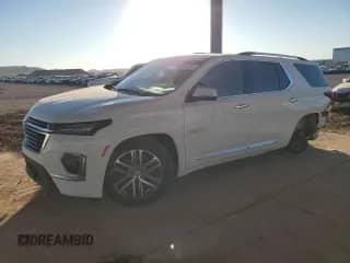 2023 Chevrolet Traverse High Country z VIN 1GNERNKW1PJ233990, wystawiony jako Copart lot #84212234 z przebiegiem 8 490 mil mil oraz Szkoda całkowita • Salvage title. Historia ofert i sprzedaży dostępna na DreamBid. Obrazek 1.