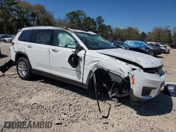 2025 Jeep Grand Cherokee Altitude X z VIN 1C4RJJAG8S8640905, wystawiony jako Copart lot #50073995 z przebiegiem 177 mil mil oraz Nie do naprawy • Non repairable. Historia ofert i sprzedaży dostępna na DreamBid. Obrazek 4.