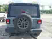 2024 Jeep Wrangler Willys с VIN 1C4PJXDG8RW334590, выставлен на аукционе IAAI как лот 42483813 с пробегом 8 575 миль миль и . История ставок и продаж доступна на DreamBid. Изображение 16.