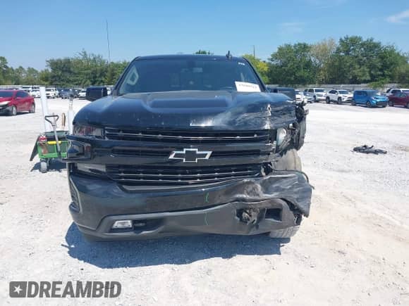 2019 Chevrolet Silverado 1500 RST with VIN 3GCUYEED0KG232079, listed as a IAAI auction lot 43189522 with 85,535 mi miles and . Bid and sale history available at DreamBid. Image 13.