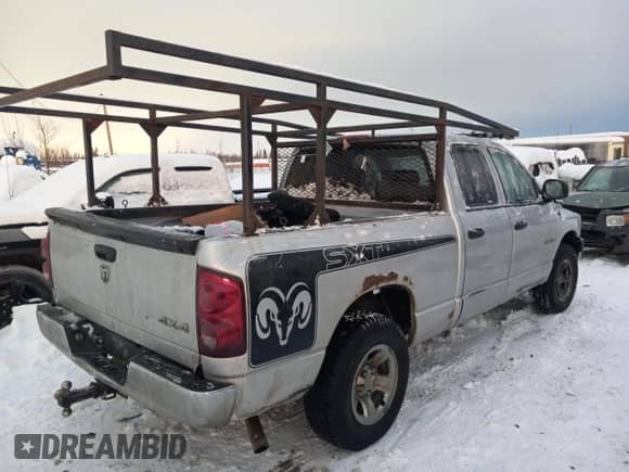 2008 Dodge 1500 ST z VIN 1D7HU18N48S597608, wystawiony jako Copart lot #83899774 z przebiegiem 206 826 mil mil oraz Szkoda całkowita • Salvage title. Historia ofert i sprzedaży dostępna na DreamBid. Obrazek 3.