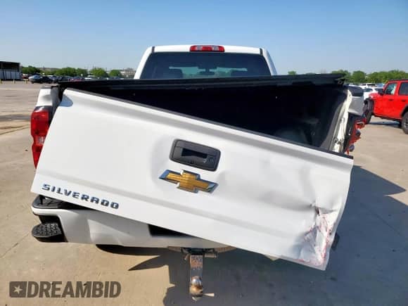 2018 Chevrolet Silverado 1500 Custom с VIN 1GCRCPEH8JZ243851, выставлен на аукционе Copart как лот 52632695 с пробегом 186 609 миль миль и Списание • Salvage title. История ставок и продаж доступна на DreamBid. Изображение 6.