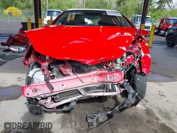 2014 Toyota Prius One z VIN JTDKDTB32E1562747, wystawiony jako IAAI lot #42298582 z przebiegiem 113 063 mil mil oraz . Historia ofert i sprzedaży dostępna na DreamBid. Obrazek 12.