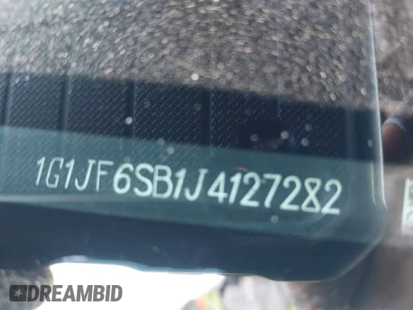 2018 Chevrolet Sonic Premier z VIN 1G1JF6SB1J4127282, wystawiony jako IAAI lot #42740961 z przebiegiem 84 338 mil mil oraz . Historia ofert i sprzedaży dostępna na DreamBid. Obrazek 9.