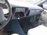 1995 Chevrolet Caprice с VIN 1G1BL52W3SR186994, выставлен на аукционе IAAI как лот 42938487 с пробегом Не указан миль и . История ставок и продаж доступна на DreamBid. Изображение 13.