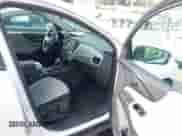 2022 Chevrolet Equinox LS с VIN 3GNAXFEV9NS113492, выставлен на аукционе IAAI как лот 43365578 с пробегом 44 871 миль миль и . История ставок и продаж доступна на DreamBid. Изображение 5.