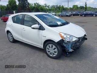 2014 Toyota Prius One с VIN JTDKDTB38E1067078, выставлен на аукционе IAAI как лот 42741579 с пробегом 179 508 миль миль и . История ставок и продаж доступна на DreamBid. Изображение 1.