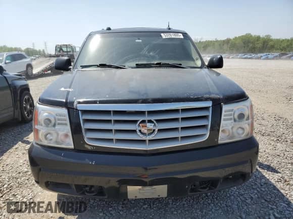 2004 Cadillac Escalade with VIN 1GYEC63T44R275260, listed as a Copart auction lot 53201805 with 283,450 mi miles and Salvage title. Bid and sale history available at DreamBid. Image 5.