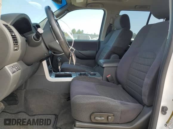 2008 Nissan Pathfinder SE z VIN 5N1AR18B78C661097, wystawiony jako Copart lot #80080865 z przebiegiem 162 621 mil mil oraz Szkoda całkowita • Salvage title. Historia ofert i sprzedaży dostępna na DreamBid. Obrazek 7.