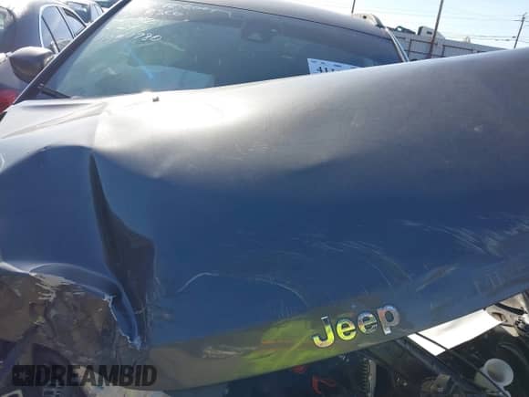 2020 Jeep Compass Latitude z VIN 3C4NJCBB2LT241780, wystawiony jako IAAI lot #41118805 z przebiegiem 74 891 mil mil oraz . Historia ofert i sprzedaży dostępna na DreamBid. Obrazek 10.