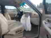 2002 Chevrolet Tahoe LT с VIN 1GNEC13Z52R167375, выставлен на аукционе IAAI как лот 41332351 с пробегом 283 486 миль миль и . История ставок и продаж доступна на DreamBid. Изображение 5.