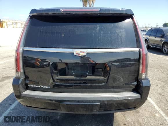 2018 Cadillac Escalade ESV Luxury с VIN 1GYS3HKJ5JR370260, выставлен на аукционе Copart как лот 81817915 с пробегом 88 372 миль миль и Списание • Salvage title. История ставок и продаж доступна на DreamBid. Изображение 6.