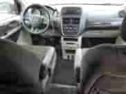 2012 Dodge Grand Caravan American Value z VIN 2C4RDGBG3CR328909, wystawiony jako Copart lot #64243055 z przebiegiem 172 896 mil mil oraz Szkoda całkowita • Salvage title. Historia ofert i sprzedaży dostępna na DreamBid. Obrazek 8.