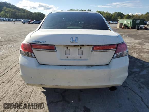 2011 Honda Accord EX с VIN 1HGCP2E79BA072064, выставлен на аукционе Copart как лот 85580915 с пробегом 147 520 миль миль и Чистый • Clean title. История ставок и продаж доступна на DreamBid. Изображение 6.