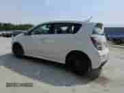 2018 Chevrolet Sonic Premier z VIN 1G1JF6SB2J4111947, wystawiony jako Copart lot #50580335 z przebiegiem 83 481 mil mil oraz Czysty tytuł • Clean title. Historia ofert i sprzedaży dostępna na DreamBid. Obrazek 2.