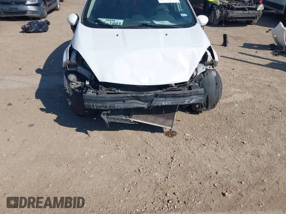 2014 Ford Fiesta S with VIN 3FADP4AJ0EM236329, listed as a IAAI auction lot 43391149 with Not provided miles and . Bid and sale history available at DreamBid. Image 13.