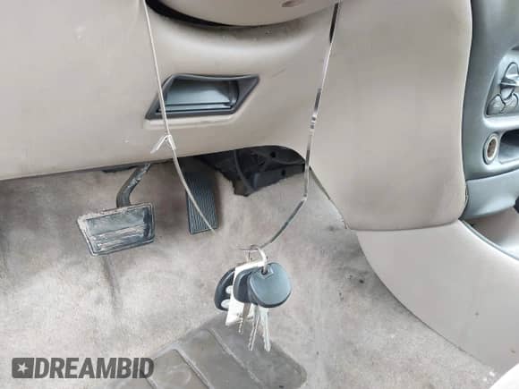 2005 Chevrolet Malibu Classic с VIN 1G1ND52F55M121835, выставлен на аукционе IAAI как лот 42753370 с пробегом 221 855 миль миль и . История ставок и продаж доступна на DreamBid. Изображение 11.