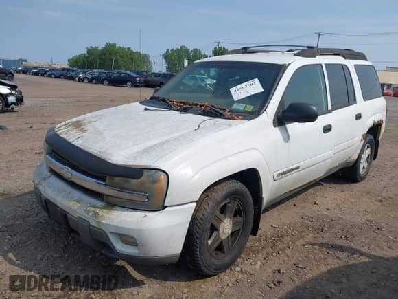 2003 Chevrolet TrailBlazer EXT LT с VIN 1GNET16S236111928, выставлен на аукционе IAAI как лот 42502502 с пробегом 197 737 миль миль и . История ставок и продаж доступна на DreamBid. Изображение 2.