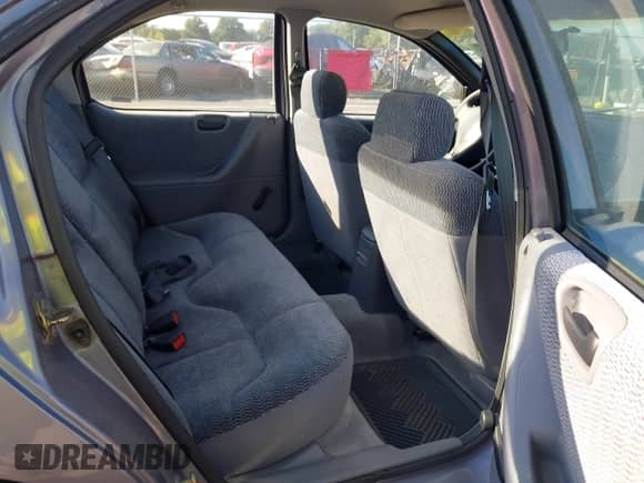 1997 Dodge Stratus with VIN 1B3EJ46X2VN587909, listed as a IAAI auction lot 43386353 with Not provided miles and . Bid and sale history available at DreamBid. Image 8.