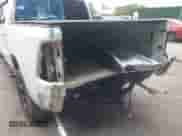 2020 Ram 1500 Big Horn z VIN 1C6SRFFT1LN165282, wystawiony jako IAAI lot #43081456 z przebiegiem 91 982 mil mil oraz . Historia ofert i sprzedaży dostępna na DreamBid. Obrazek 6.