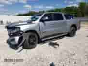 2020 Ram 1500 Lone Star z VIN 1C6RREFT2LN220430, wystawiony jako Copart lot #47590653 z przebiegiem 50 058 mil mil oraz Szkoda całkowita • Salvage title. Historia ofert i sprzedaży dostępna na DreamBid. Obrazek 1.