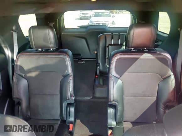 2018 Ford Explorer XLT z VIN 1FM5K7DH8JGB88862, wystawiony jako Copart lot #84209385 z przebiegiem 80 801 mil mil oraz Szkoda całkowita • Salvage title. Historia ofert i sprzedaży dostępna na DreamBid. Obrazek 10.