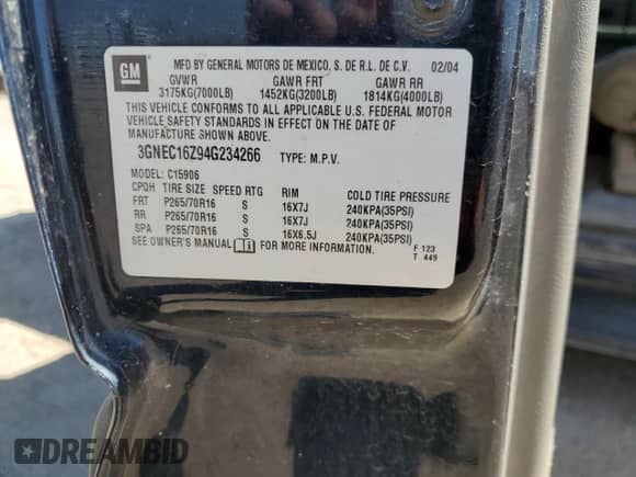 2004 Chevrolet Suburban LS with VIN 3GNEC16Z94G234266, listed as a Copart auction lot 71413194 with 275,371 mi miles and Salvage title. Bid and sale history available at DreamBid. Image 15.