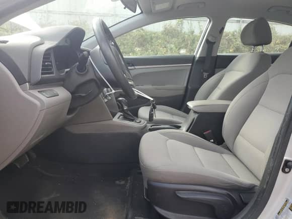 2019 Hyundai Elantra SE with VIN KMHD74LF3KU844206, listed as a Copart auction lot 82257235 with 141,748 mi miles and Clean title. Bid and sale history available at DreamBid. Image 7.